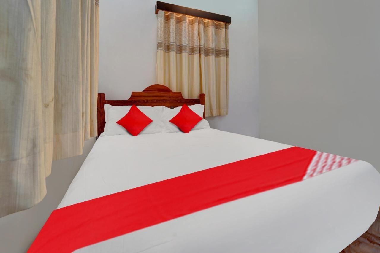Flagship Sri Kamatchi Hotel & Rooms Мадурай Экстерьер фото